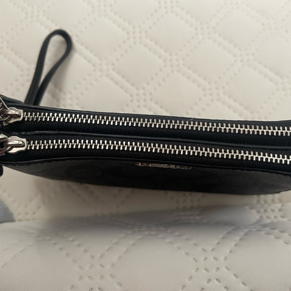 Coach Double Zipper Wristlet - Picture 4 of 4